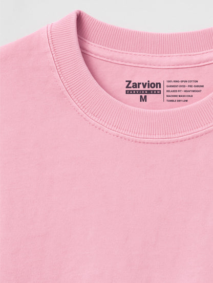 Zarvion men's vintage t-shirt in Blush Blossom Pink – close-up ribbed neckline with double-needle stitching